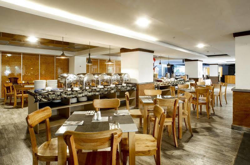塞米亚克巴厘岛凯里亚德皇家酒店 外观 照片